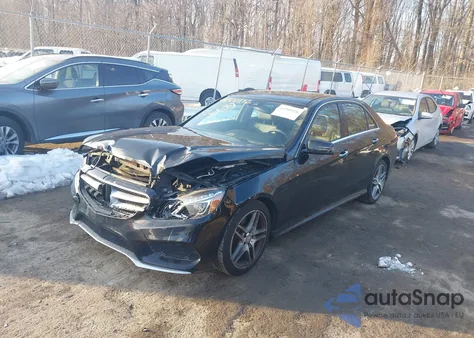 2015 Mercedes-Benz E 350 4Matic z USA, uszkodzony, nr VIN WDDHF8JB6FB121179